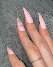 Charger l'image dans la galerie, Pinky Butterfly