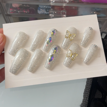 Load image into Gallery viewer, Shinny
